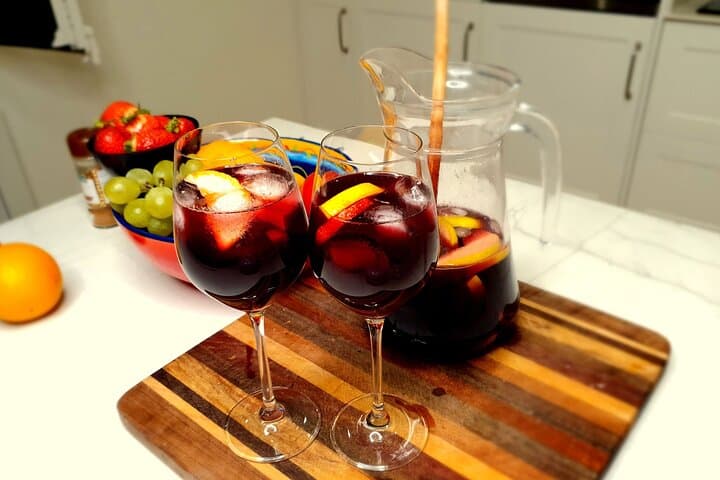 Authentic Sangria and Tapas Home Cooking Class in Barcelona