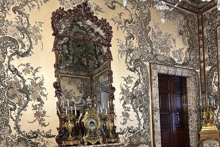 Royal Palace Private tour Tickets included
