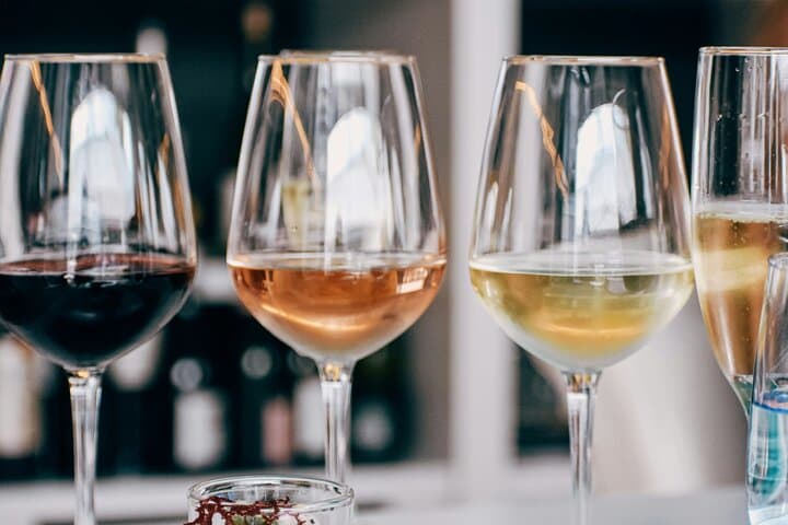 Valencia Benimaclet Tour with Gourmet Conservas and Wine Tasting