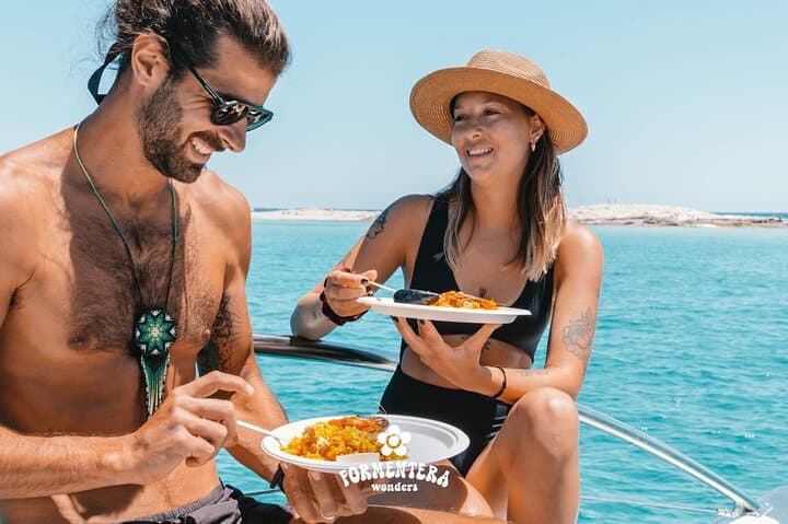 Ibiza: Formentera Boat Trip with Open Bar, Paella & Sunset Party
