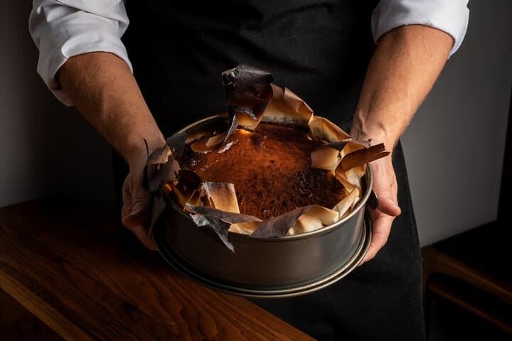 Paella and Burnt Basque Cheesecake Cooking Class (in Bilbao)