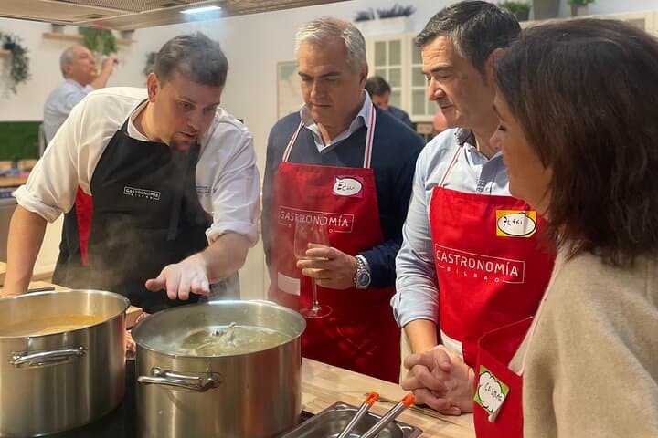 Paella and Burnt Basque Cheesecake Cooking Class (in Bilbao)