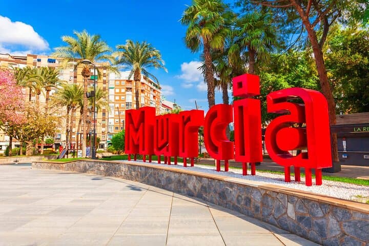 Hello Murcia: Private 2-Hour Intro City Walk with Local Guide