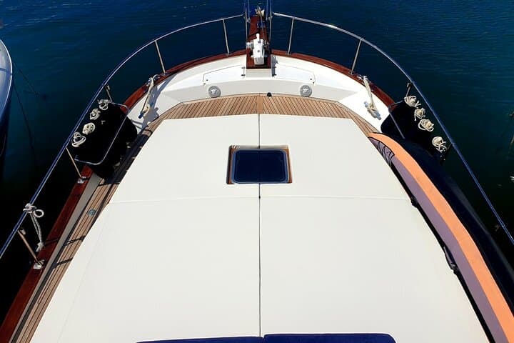 Luxury private traditional mallorcan Llaut with crew