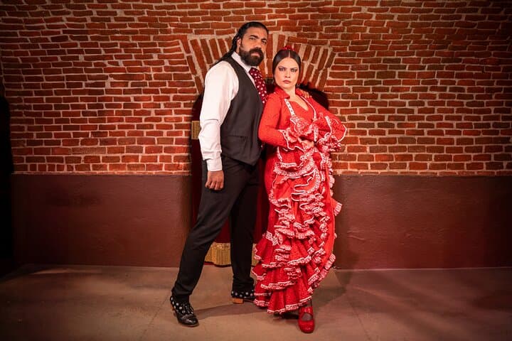 Essential Flamenco: Pure Flamenco Show in the Heart of Madrid