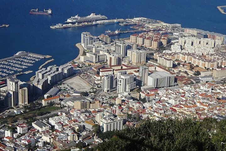 Day Trip from Malaga to Gibraltar and Mijas by bus