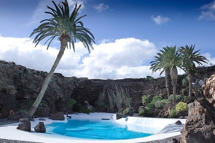 Premium Tour Discover 3 Lanzarote Art and Tourism Centers
