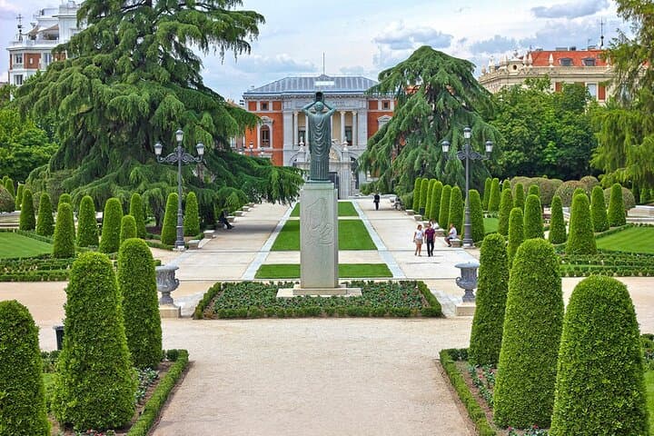 Madrid Highlights: El Retiro Guided Walking Tour