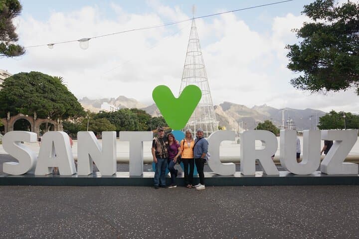 OUR MEETING POINT -SANTA CRUZ SIGN TENERIFE