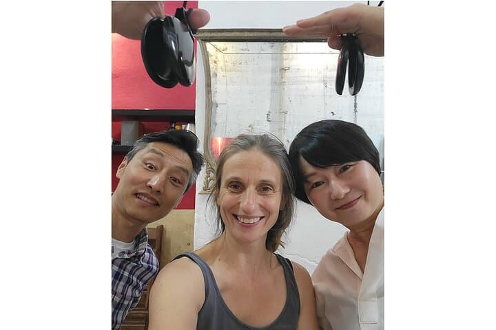 Castanets for Beginners: Introduction Class (with Dance Demo)
