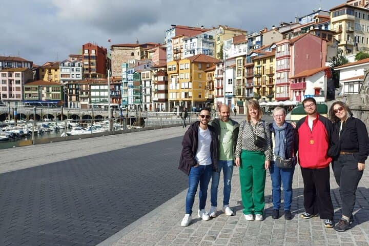 Guests exploring Bermeo on the tour