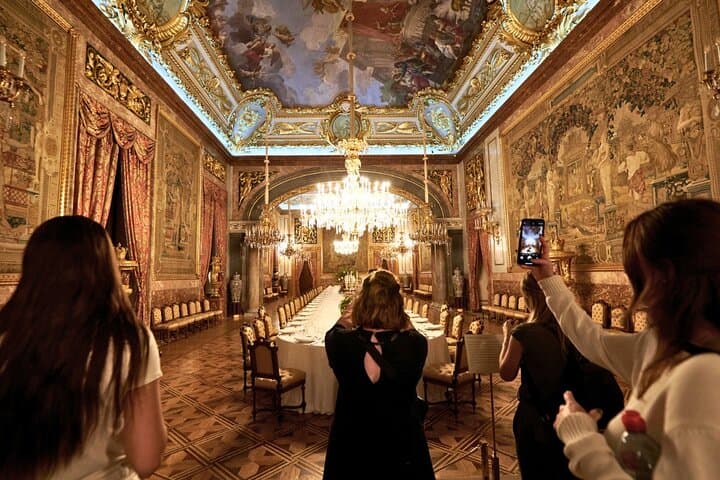 Royal Palace Madrid & Tapas Experience with Skip the Line Ticket