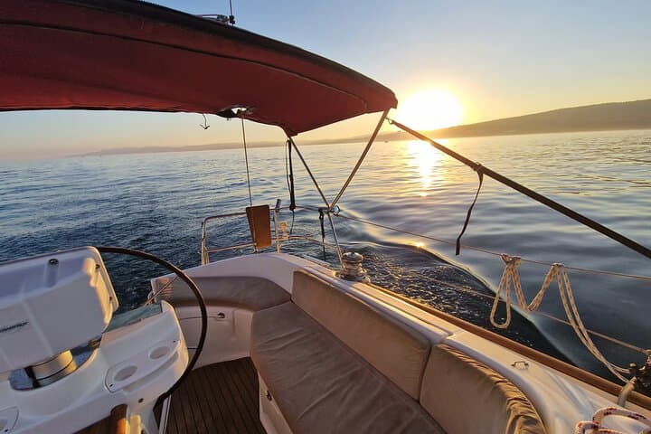 4 Hours Sailing Trip on the Mediterranean from Estepona