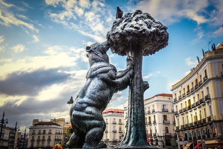Madrid Family Friendly Old Town and Wax Museum Private Tour