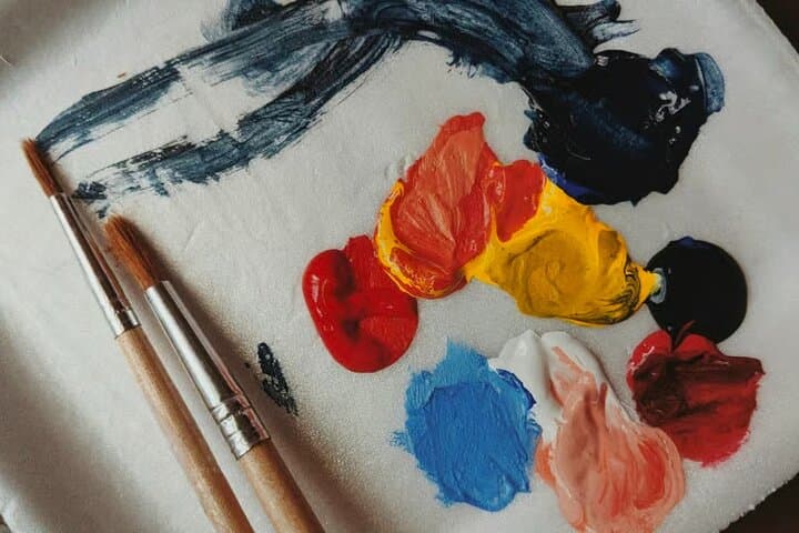 Discover the art of tile painting in Valencia's Benimaclet neighborhood. Learn about the history of Spanish and Valencian azulejos and create your own hand-painted ceramic tile.