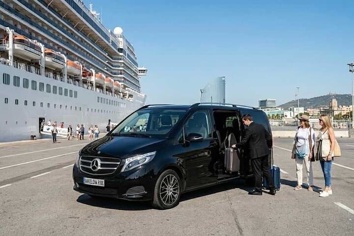 Private Transfer from Barcelona Cruise Terminal to City