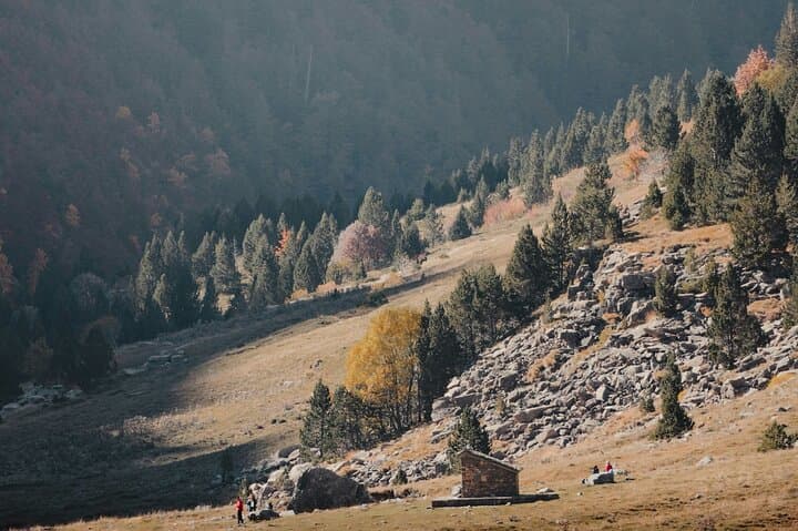 Aínsa, Torla and Sorrosal Waterfall Tour from Zaragoza