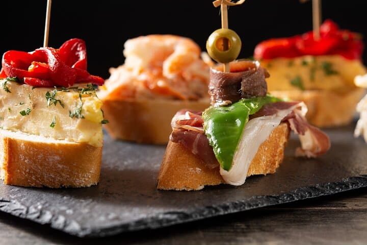 Culinary tapas and wine experience Barcelona