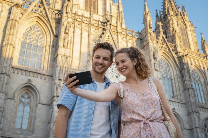 Private Gothic Quarter Walking Tour in Barcelona with the Cathedral