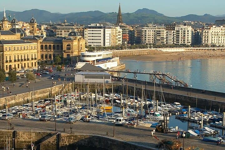 Day trip to French Basque Coast and San Sebastian from Bilbao