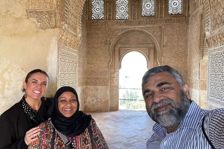 Granada and The Alhambra Private Tour From Motril