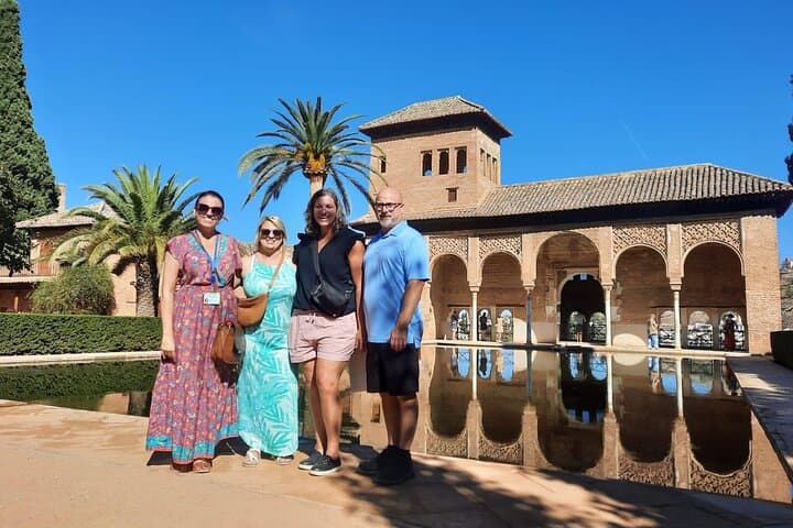 Granada and The Alhambra Private Tour From Motril
