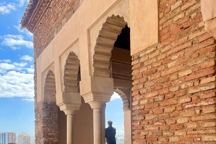 Alcazaba Málaga : Ticket + Self-Guided Tour created by Guía Oficial