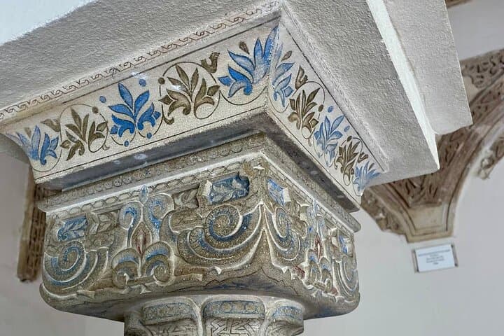 Alcazaba Málaga : Ticket + Self-Guided Tour created by Guía Oficial