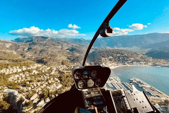 Palma de Mallorca Helicopter City Tour