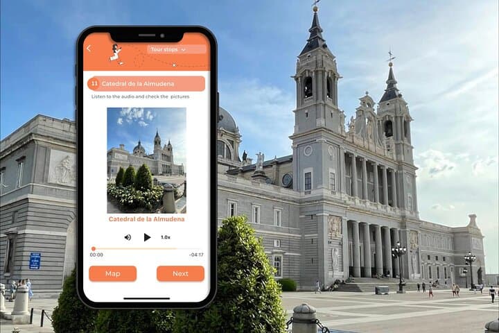 Madrid Essential : Self-Guided Tour created by local Official Guide