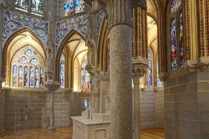 Palacio Gaudi Ticket with Audio Guide on Your Phone