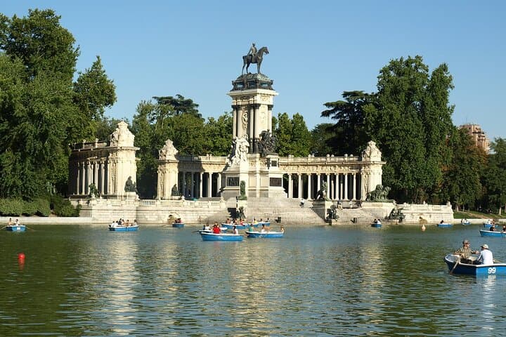 Private Tour to Madrid with Hotel Pickup