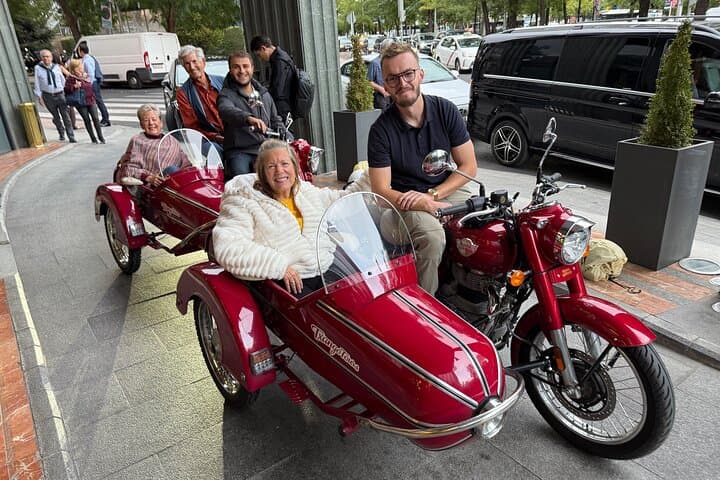 Madrid Golden Hour: 2-Hour Private Sunset Sidecar Adventure