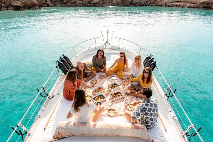Private Full Day boat charter in Traditional Balearic Yacht