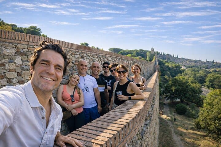 Guided private tour on the walls of Girona