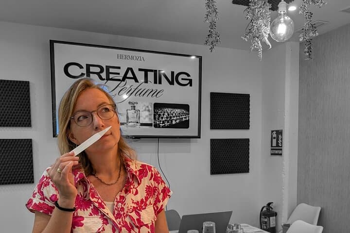 Perfume Workshop Almuñécar, create your eau de parfum