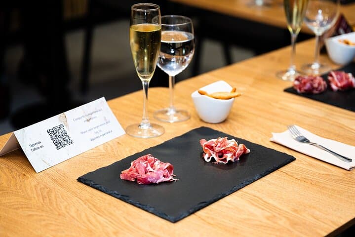 Ham Experience Essentials : Iberian Ham Tasting in Barcelona
