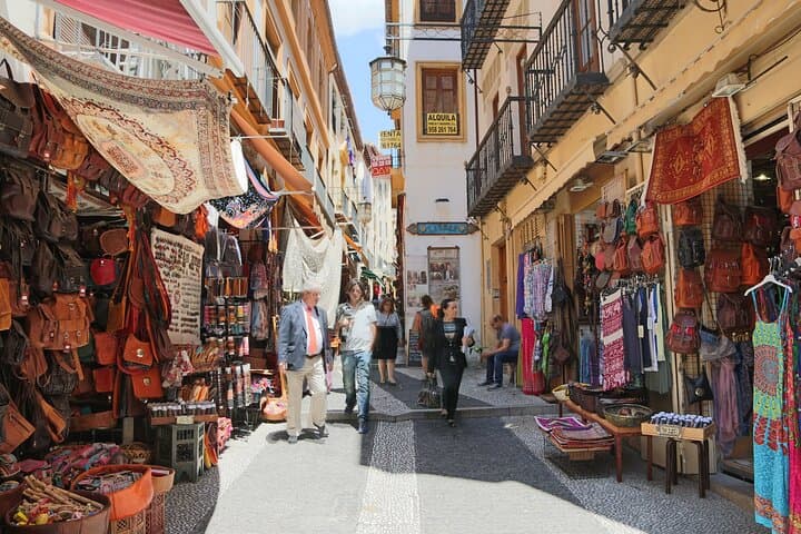 Discover Granada: A Self-Guided Tour