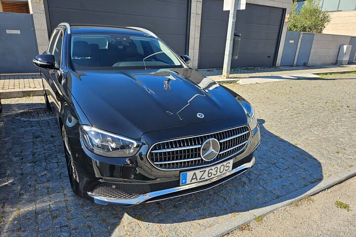Transfer- Airport OPO, Porto City and Gaia Pickup`s