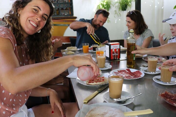 Ronda and White Villages from Seville -Small Group with Breakfast