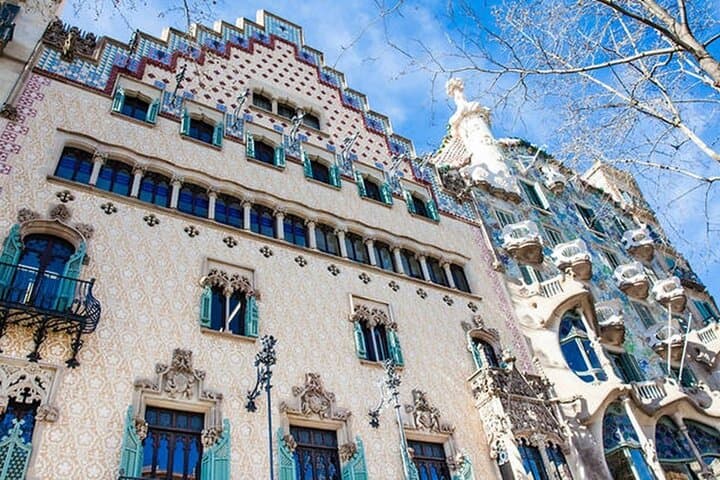 Barcelona Oh My Gaudi Walking Tour