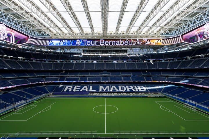 Madrid: Santiago Bernabeu and Real Madrid Guided tour
