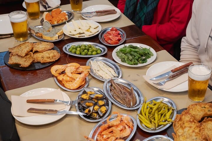 Barcelona Food Tour: Tapas, Paella, Sangria & 8+ Local Tastings