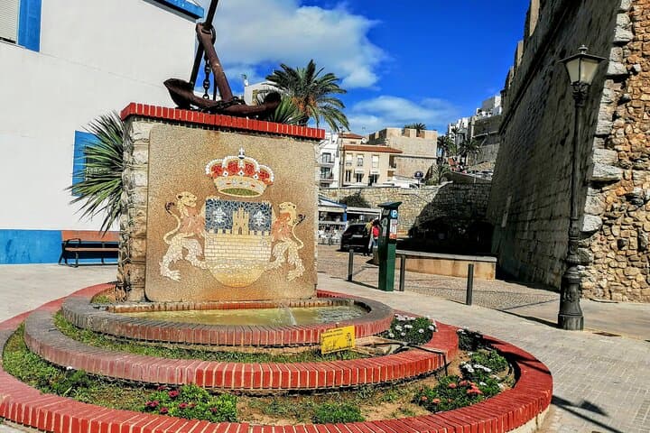 From Valencia Peñíscola Private Tour with Castle Entry