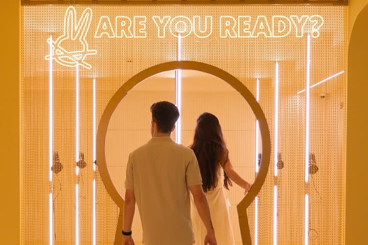 White Rabbit : The Immersive Experience of Barcelona