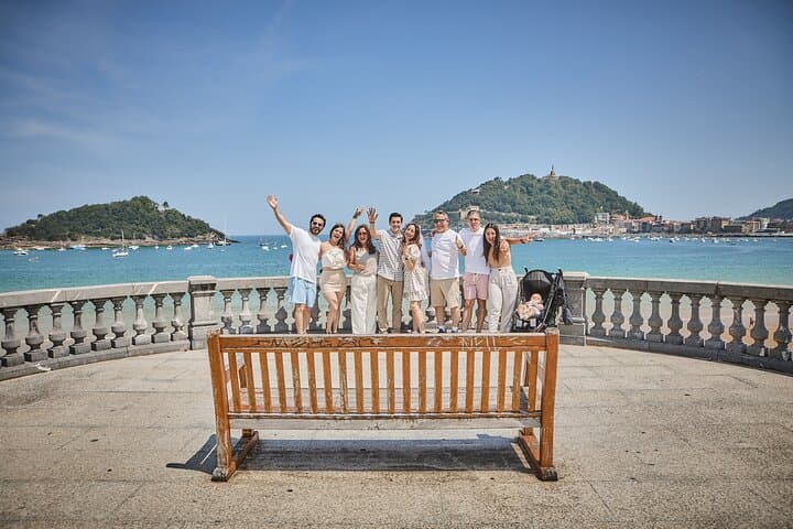 Hand order in Donostia San Sebastian