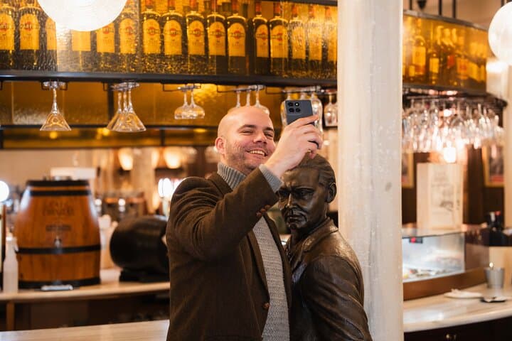 Gourmet Tapas and Wine Tour in Málaga