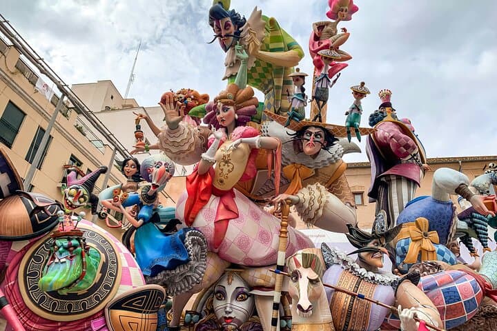 A giant Valencia falla (they can reach up to 30 meters tall!)