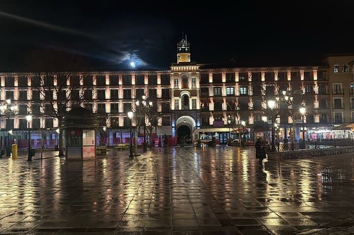 Legends and Mysteries Night Tour with Underground