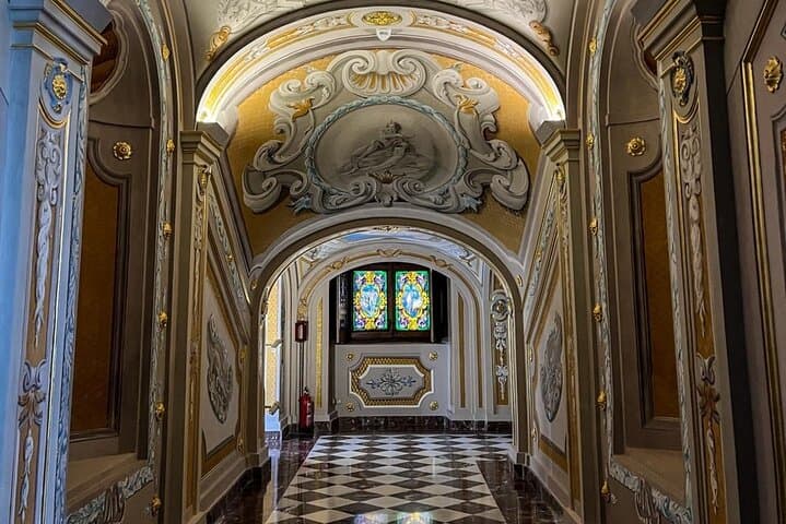 Guided tour of the Royal Palace of La Granja